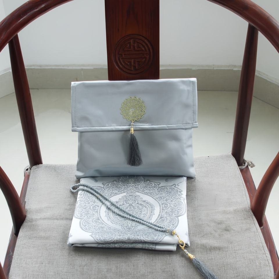 prayer mat